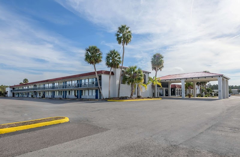 Motel 6 Spring Hill, FL - Weeki Wachee in Spring Hill, Florida, United States