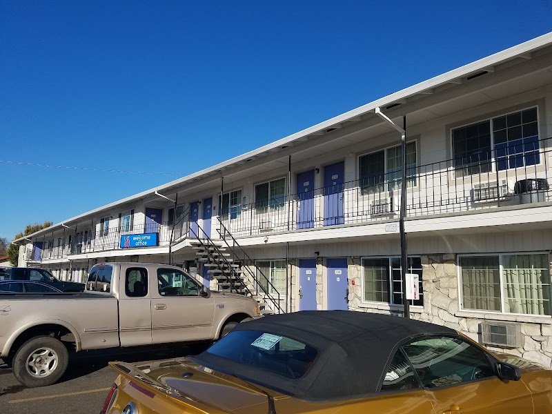 Motel 6 St. Helens, OR in St. Helens, Oregon, United States