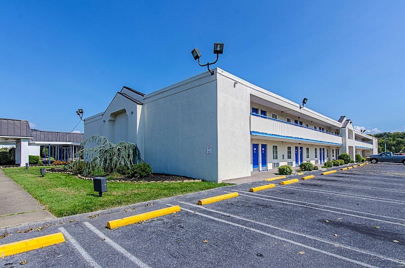 Motel 6 Staunton, VA in Staunton, Virginia, United States