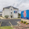 Motel 6 Streetsboro, OH
