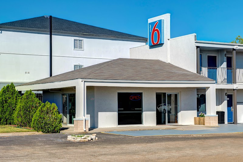 Motel 6 Sulphur Springs, TX in Sulphur Springs, Texas, United States