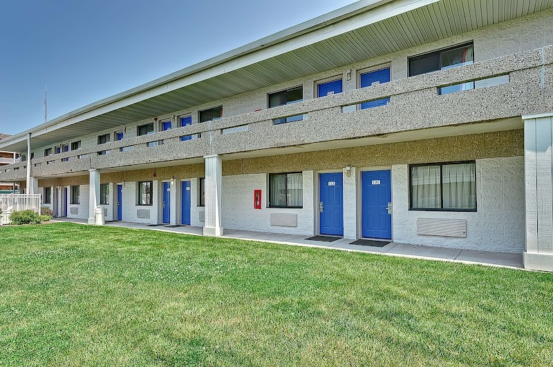 Motel 6 Villa Park, IL - Chicago West in Villa Park, Illinois, United States