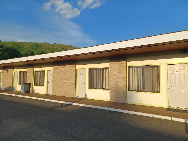 Motel 88 in Oneonta, New York, United States