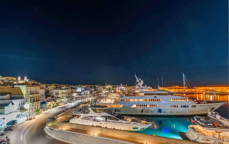 Naves Suites in Ermoupoli, Greece