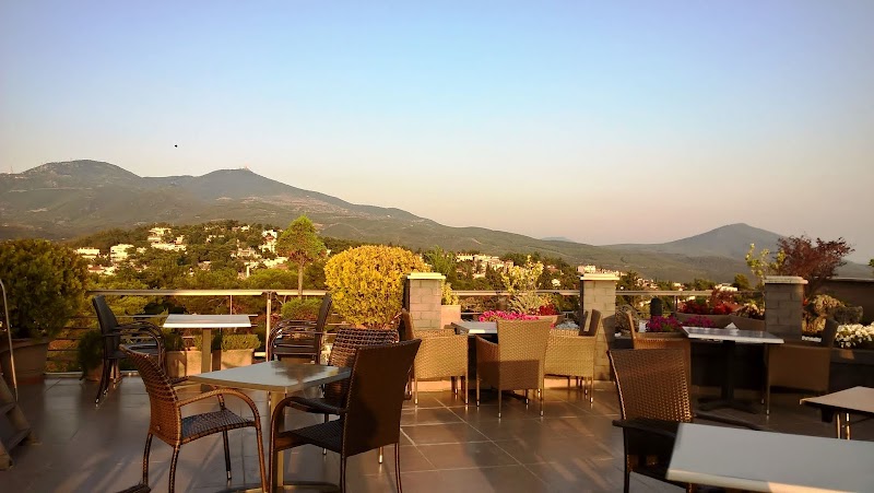 Nepheli Hotel in Panorama, Greece