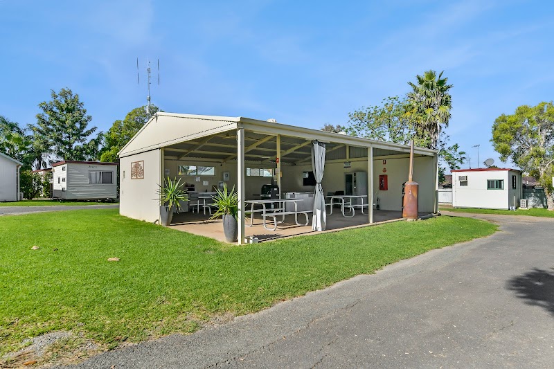 Parkes Country Cabins in Parkes, Australia