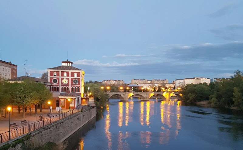 Pensión Entreviñas in Logrono, Spain