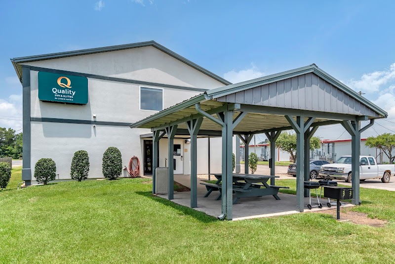 Quality Inn in Demopolis, Alabama, United States