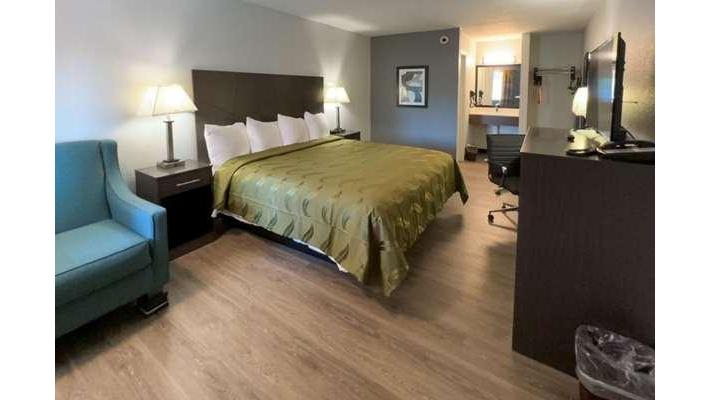 Quality Inn & Suites in Columbus, Indiana, United States