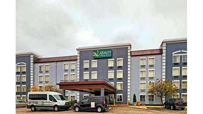 Quality Inn & Suites Cincinnati Airport in Erlanger, Kentucky, United States