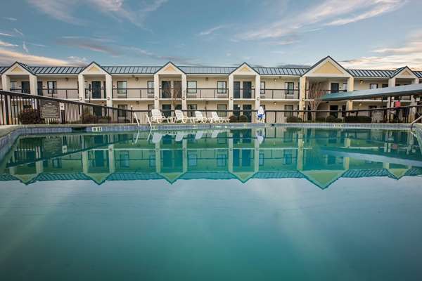 Quality Inn & Suites Hanes Mall in Winston-Salem, North Carolina, United States