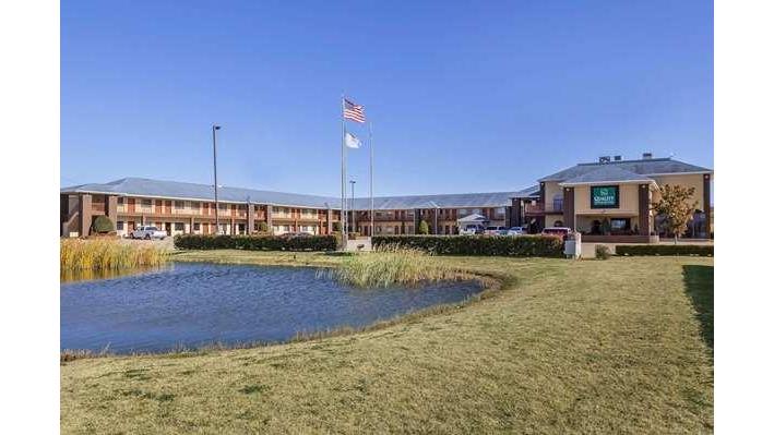 Quality Inn & Suites Owasso in Owasso, Oklahoma, United States