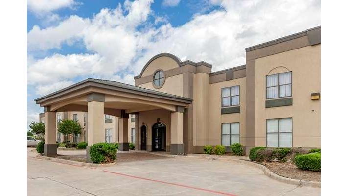 Quality Suites Sherman in Sherman, Texas, United States