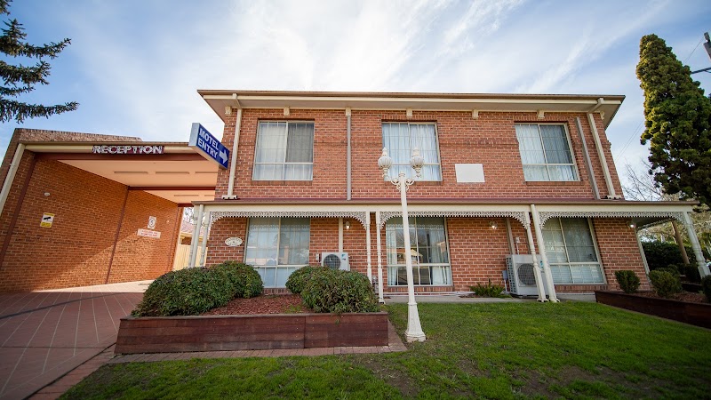 Queensgate Motel in Queanbeyan, Australia