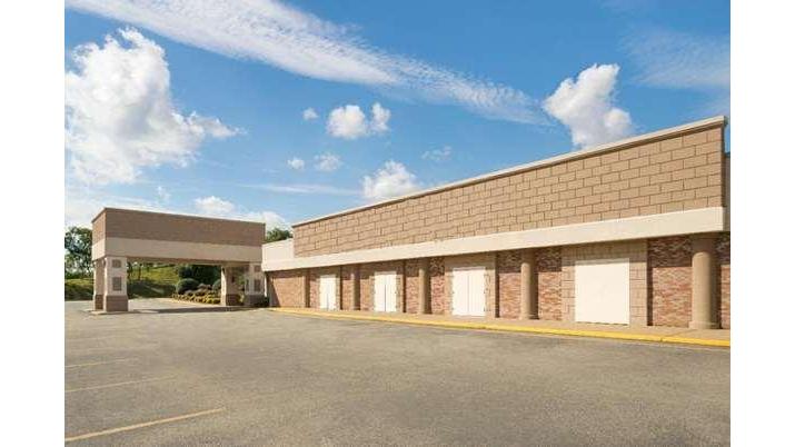 Ramada by Wyndham Uniontown in Uniontown, Pennsylvania, United States