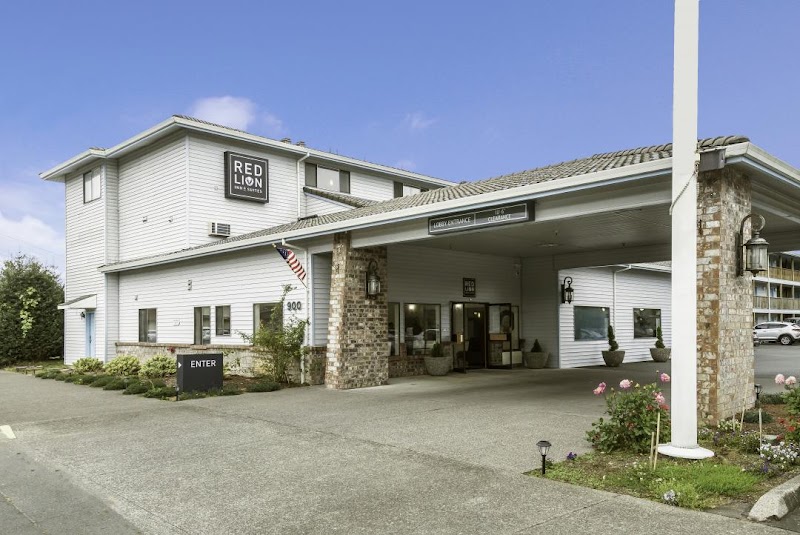 Red Lion Inn & Suites Seaside in Seaside, Oregon, United States
