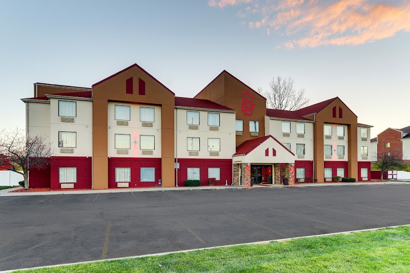 Red Roof Inn Springfield, OH in Springfield, Ohio, United States