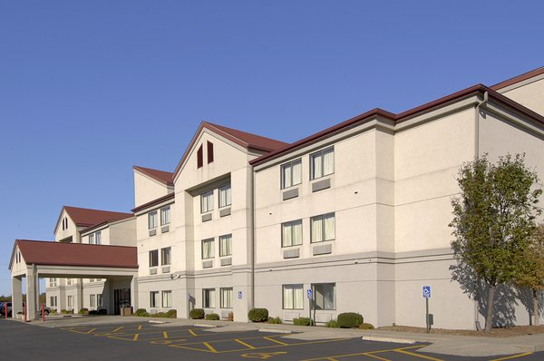 Red Roof Inn St. Louis - Troy, IL in Troy, Illinois, United States