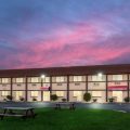 Red Roof Inn & Suites Wapakoneta