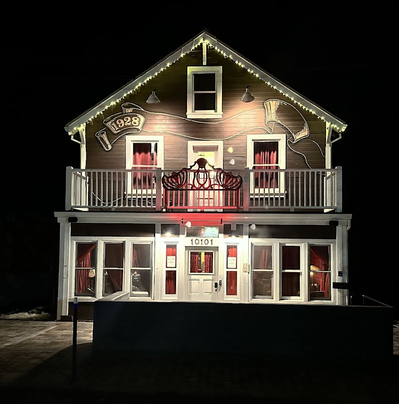 Redlight Historic Bunk Hotel and Speakeasy in Truckee, California, United States