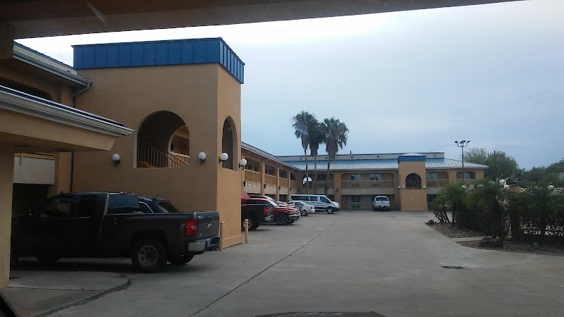Rodeway Inn & Suites in Corpus Christi, Texas, United States