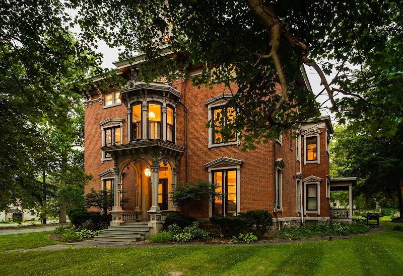 Rosemont Inn in Utica, New York, United States