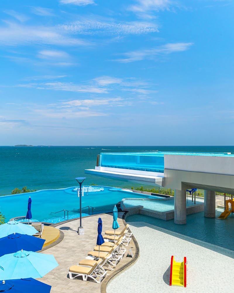 Royal Cliff Beach Hotel in Chon Buri, Thailand