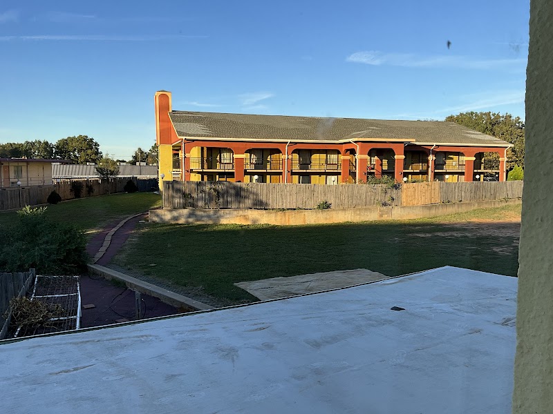 Royal Inn & Suites in Tyler, Texas, United States