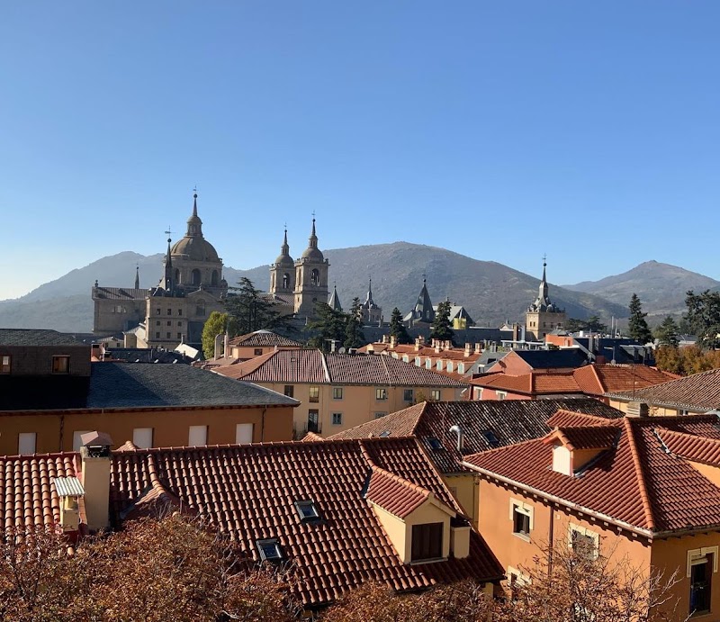 San Lorenzo Suites in El Escorial, Spain