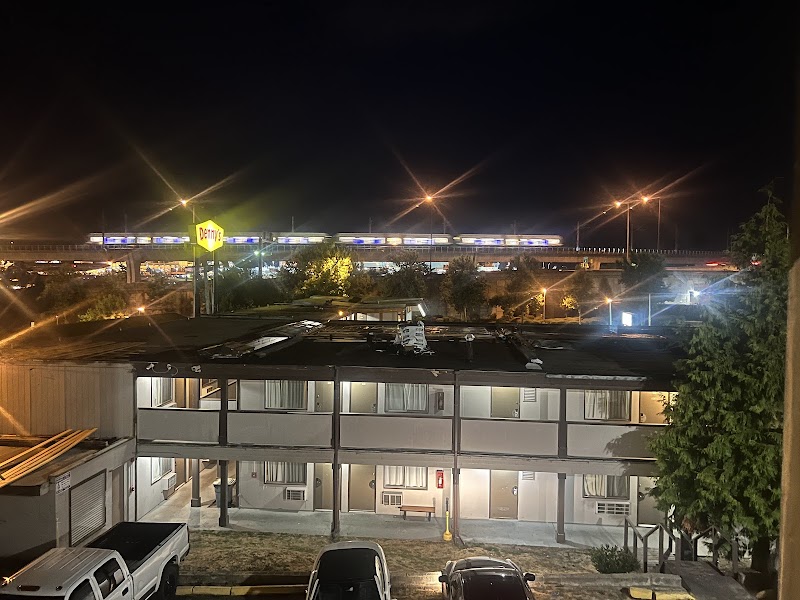 Seatac Inn and Airport Parking in SeaTac, Washington, United States