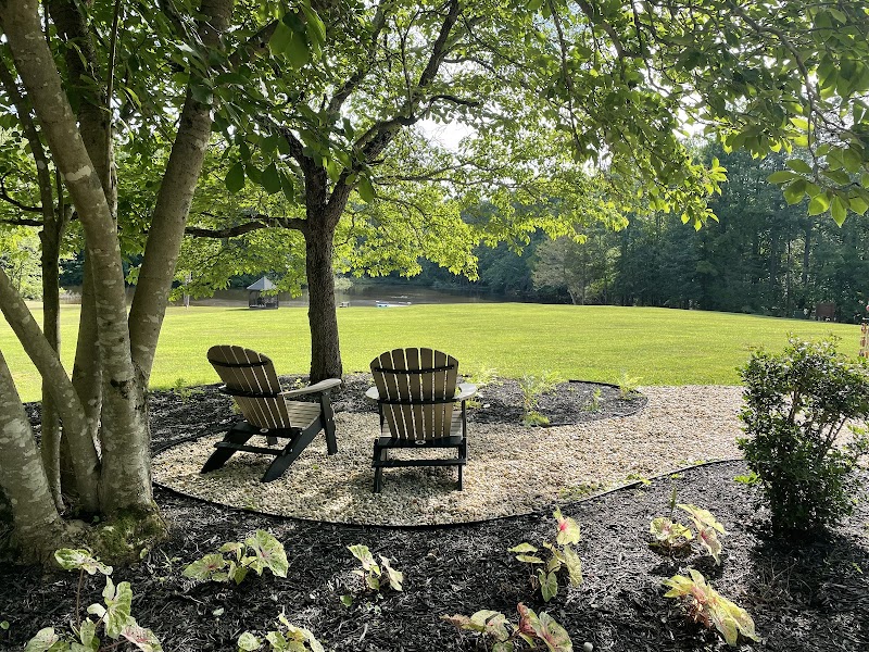 Shalom Eco Farm Retreat in Christiansburg, Virginia, United States