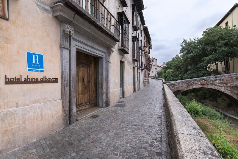 Shine Albayzín in Granada, Spain