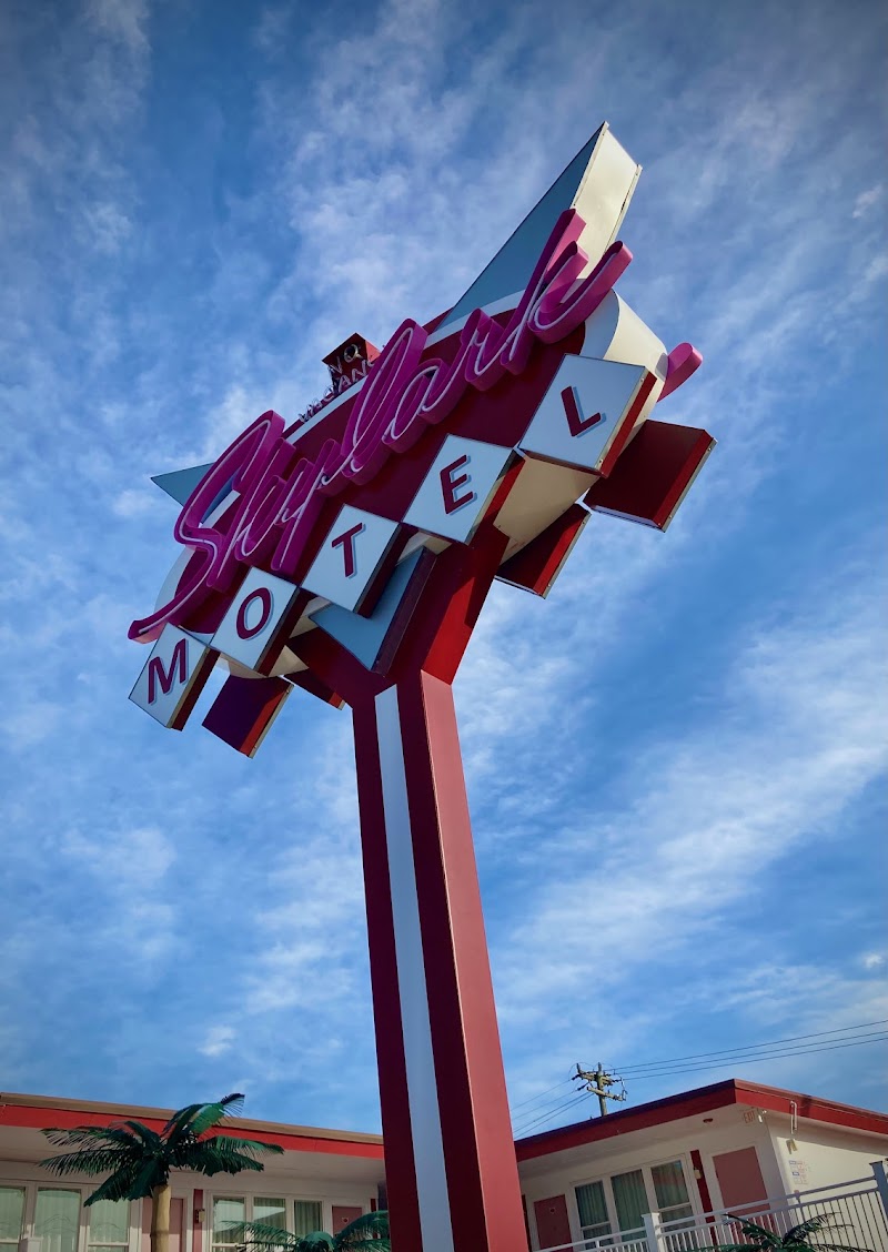 Skylark Resort Motel in Wildwood, New Jersey, United States
