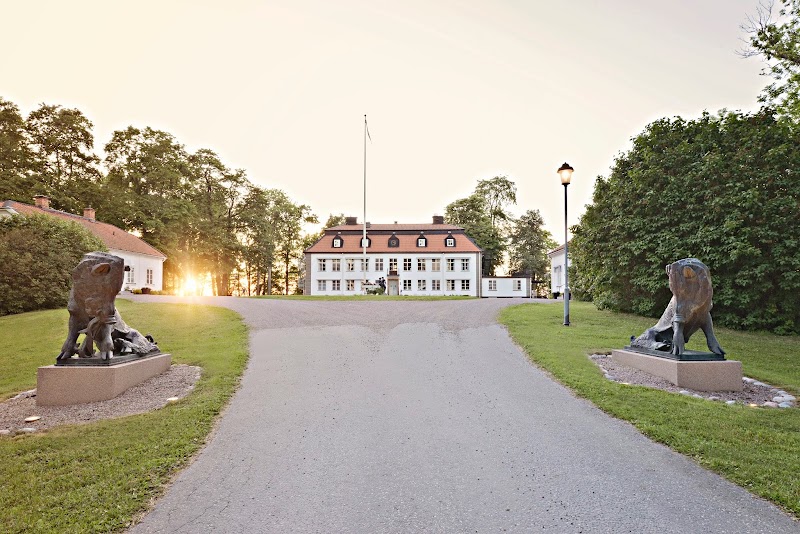 Skytteholm Hotel in Ekero, Sweden
