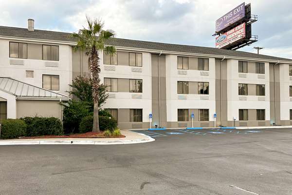 Sleep Inn Walterboro I-95 in Walterboro, South Carolina, United States