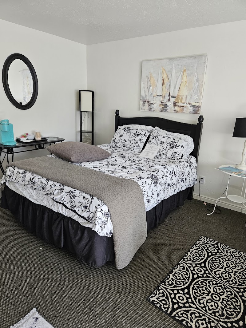 Stone Hollow Lodge in Vernal, Utah, United States