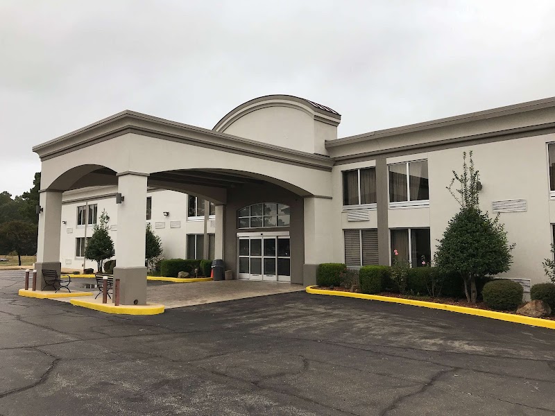 Studio 6 Extended Stay Tupelo in Tupelo, Mississippi, United States