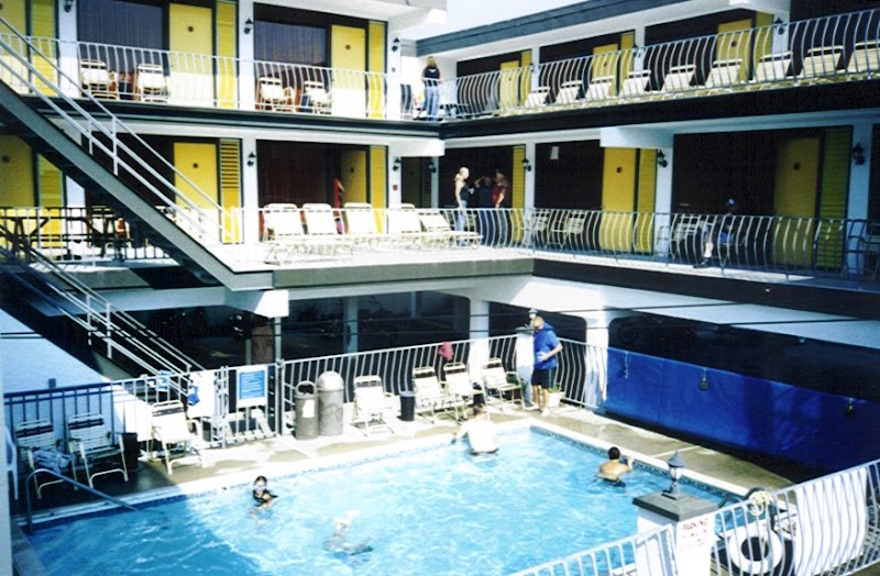 Sunflower Motel in Wildwood, New Jersey, United States