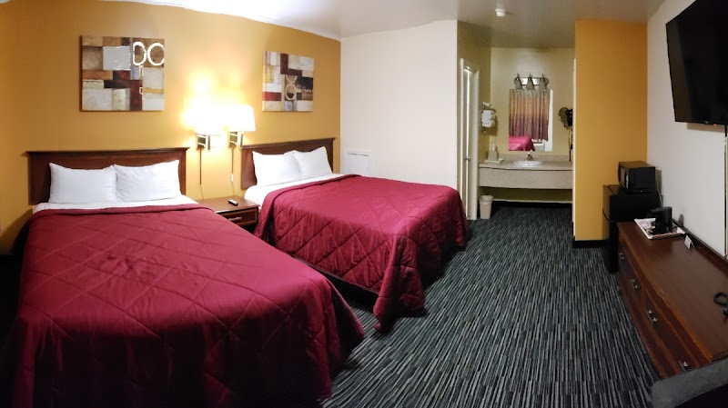 Super 7 Motel in Sedalia, Missouri, United States