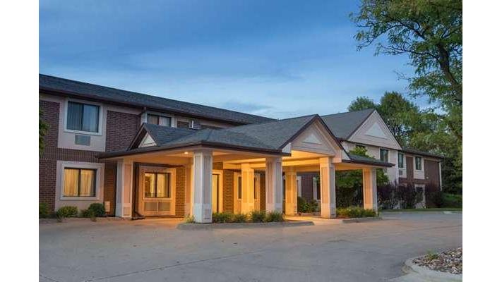 Super 8 by Wyndham Clive/W Des Moines in West Des Moines, Iowa, United States