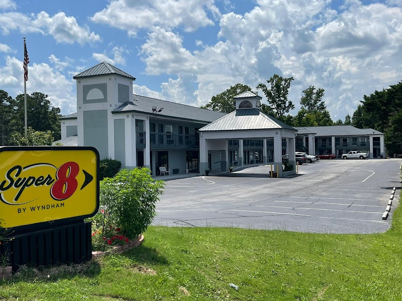 Super 8 by Wyndham Elberton in Elberton, Georgia, United States