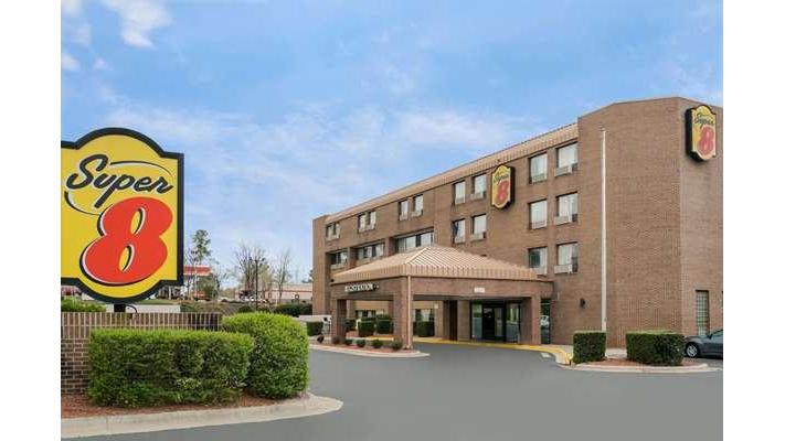 Super 8 by Wyndham Raleigh North East in Raleigh, North Carolina, United States