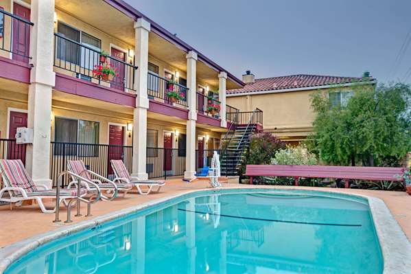 Super 8 by Wyndham Santa Cruz/Beach Boardwalk East in Santa Cruz, California, United States