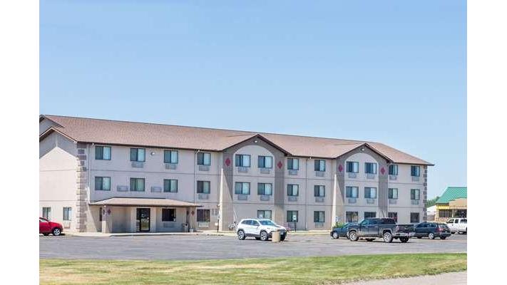 Super 8 by Wyndham Sioux City South in Sioux City, Iowa, United States
