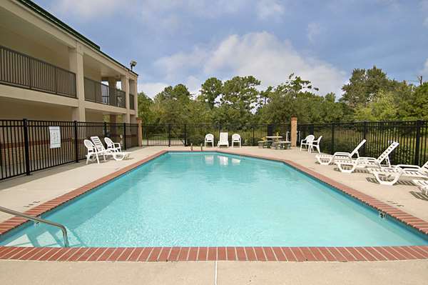 Super 8 by Wyndham Slidell in Slidell, Louisiana, United States