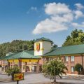 Super 8 by Wyndham Spartanburg/I-26 Exit 22