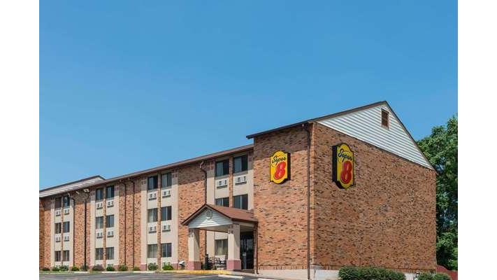 Super 8 by Wyndham St. Charles in St. Charles, Missouri, United States