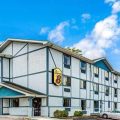 Super 8 by Wyndham Suffolk Tidewater