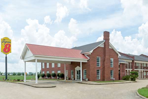 Super 8 by Wyndham Tallulah LA in Tallulah, Louisiana, United States