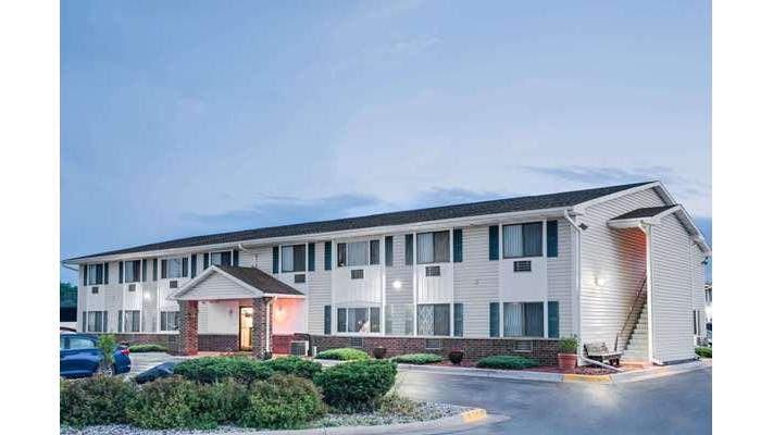 Super 8 by Wyndham Tomah Wisconsin in Tomah, Wisconsin, United States